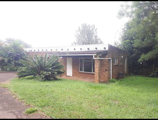 2.5 BEDROOM HOUSE RENTED IN CRESTHOLME